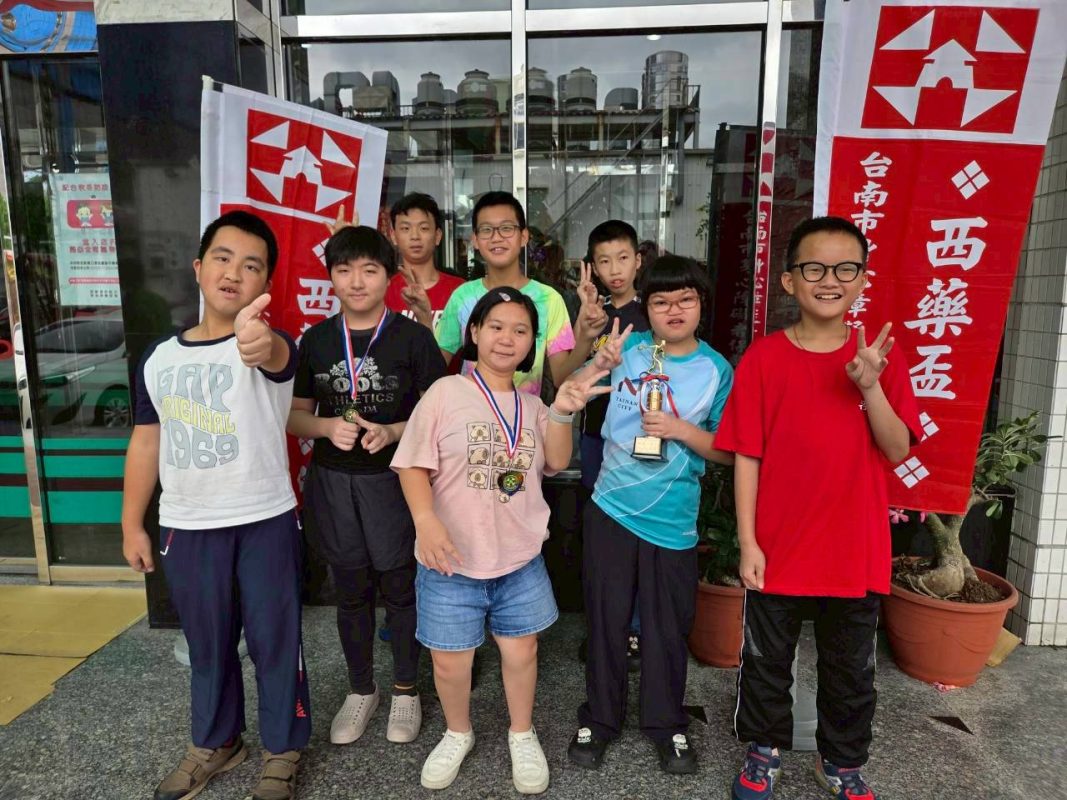 115年臺南市西藥盃身心障礙者保齡球比賽榮獲佳績